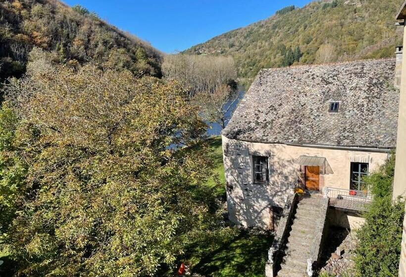 1间卧室的房子, Manoir Des Pélies