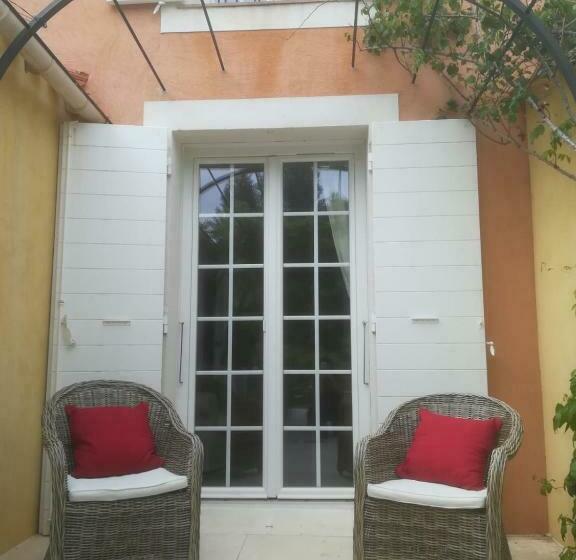 标准间, Mas Lei Bancau