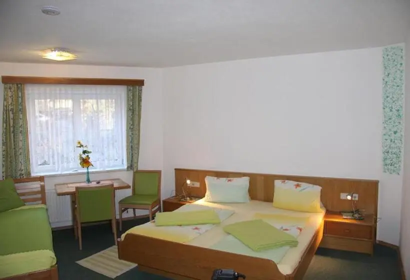 Habitació Estàndard, Pension Maier