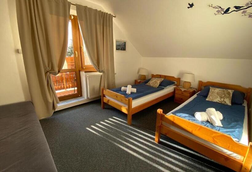 Номер Стандарт Вид на Горы, Penzión Vila Petra Bed&breakfast
