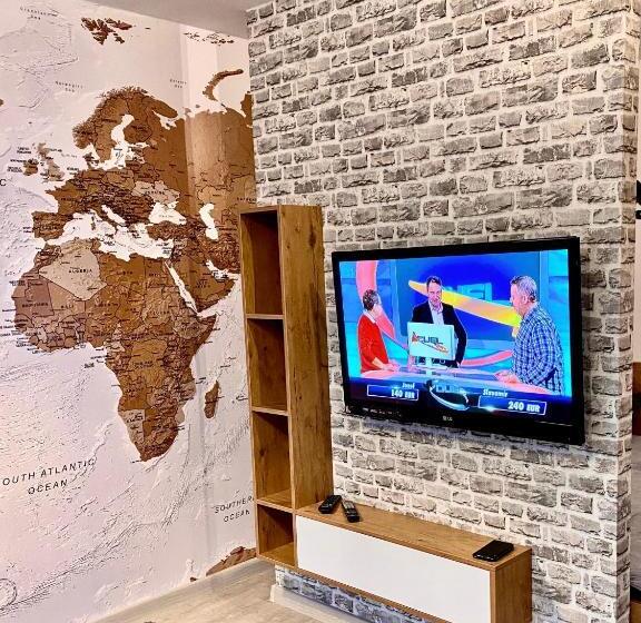 舒适三人间, Penzión Vila Petra Bed&breakfast