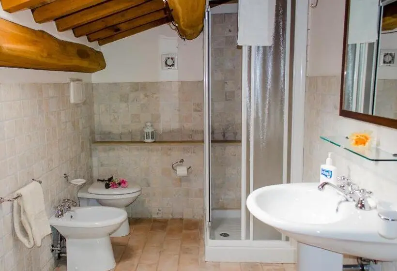 テラス付きジュニアスイート, Agriturismo Pompagnano