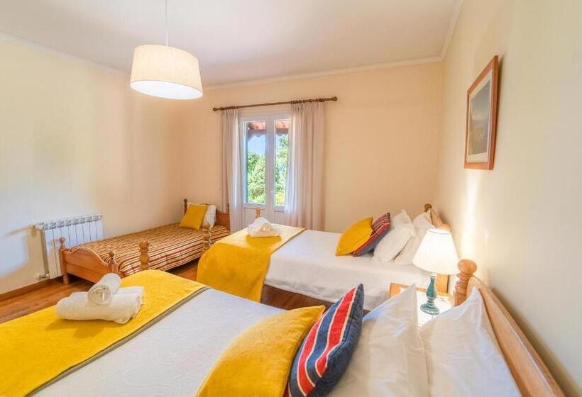 Номер Стандарт Трехместный, Casa Da Tia Clementina