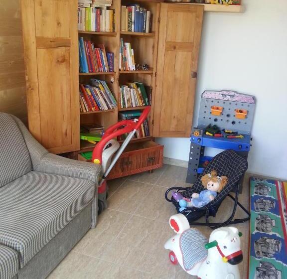 ペントハウス２ベッドルームアパート, Neu Schötzerhof