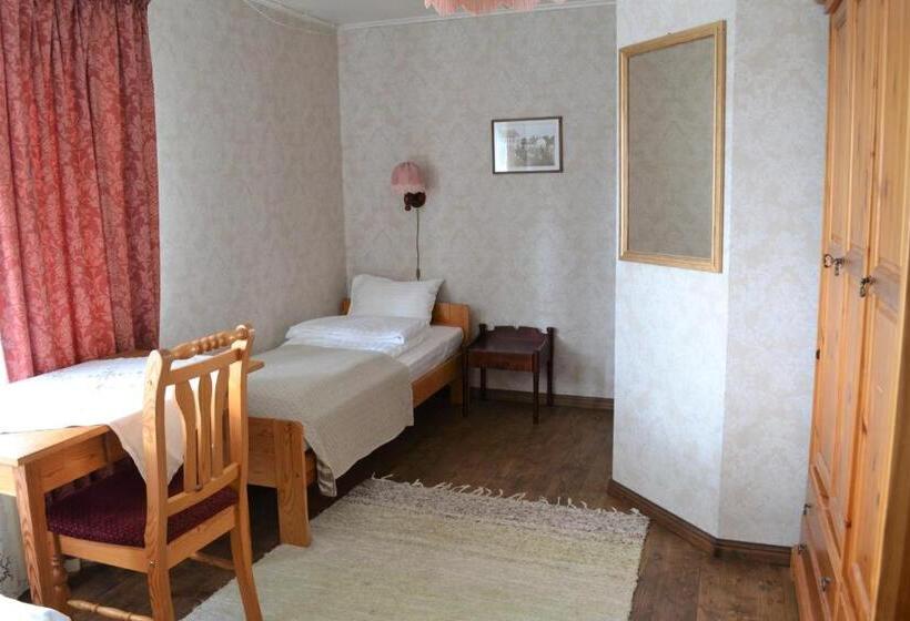 اتاق استاندارد, Kraavi Guest Hostel