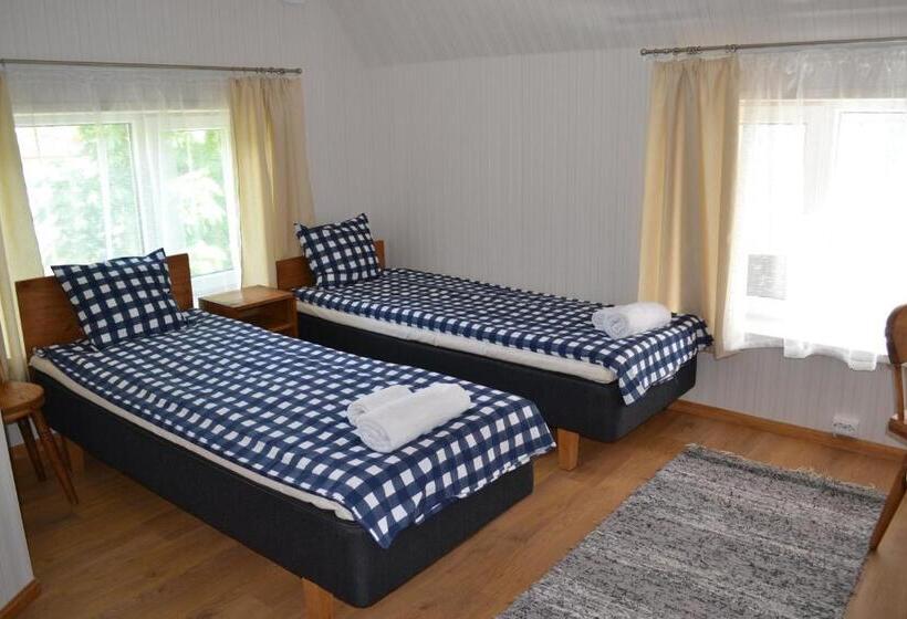 اتاق استاندارد, Kraavi Guest Hostel