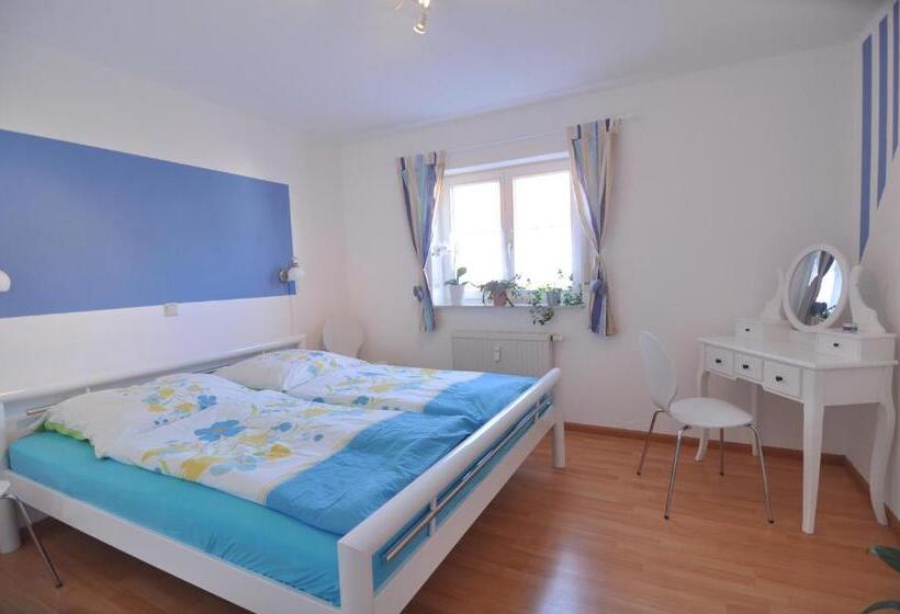 شقة غرفة واحدة, Double Two Lodge