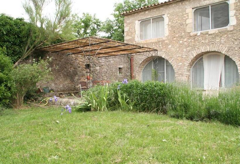 جناح مزود بتراس, Mas Des Clauzals