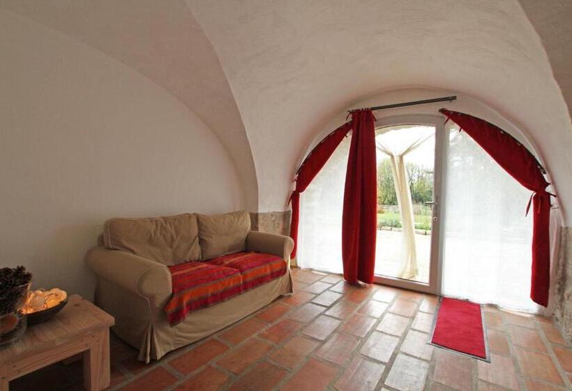 جناح مزود بتراس, Mas Des Clauzals