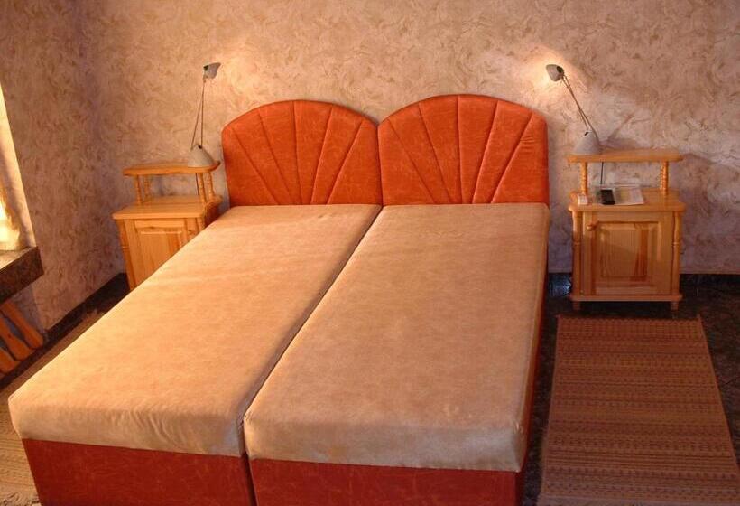 اتاق استاندارد با چشمانداز دریا, Villa Summer House