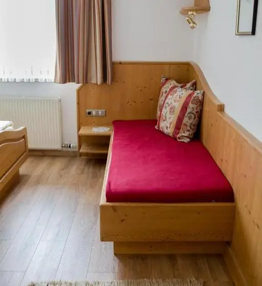 スタンダード5人部屋, Pension Sonnenheim