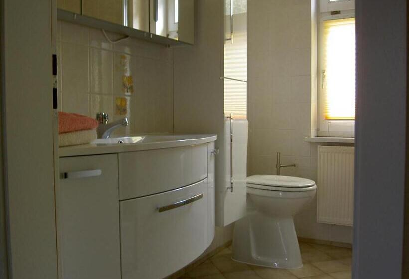 バルコニー付き１ベッドルームアパートメント, Pension Waldesblick