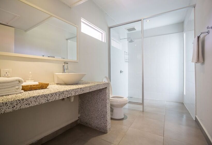 Номер Стандарт, La Pari Pari