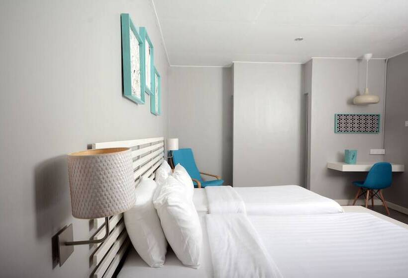 Номер Стандарт, La Pari Pari