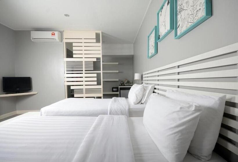 Номер Стандарт, La Pari Pari