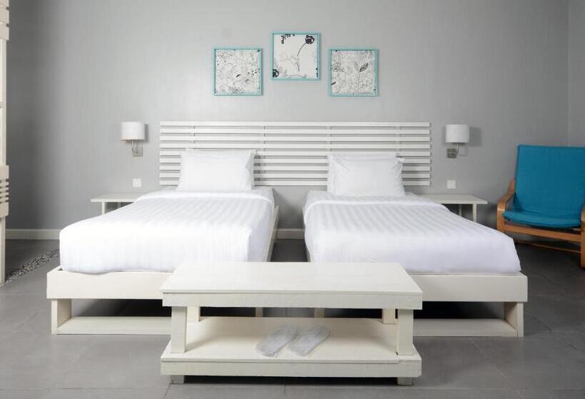 Номер Стандарт, La Pari Pari