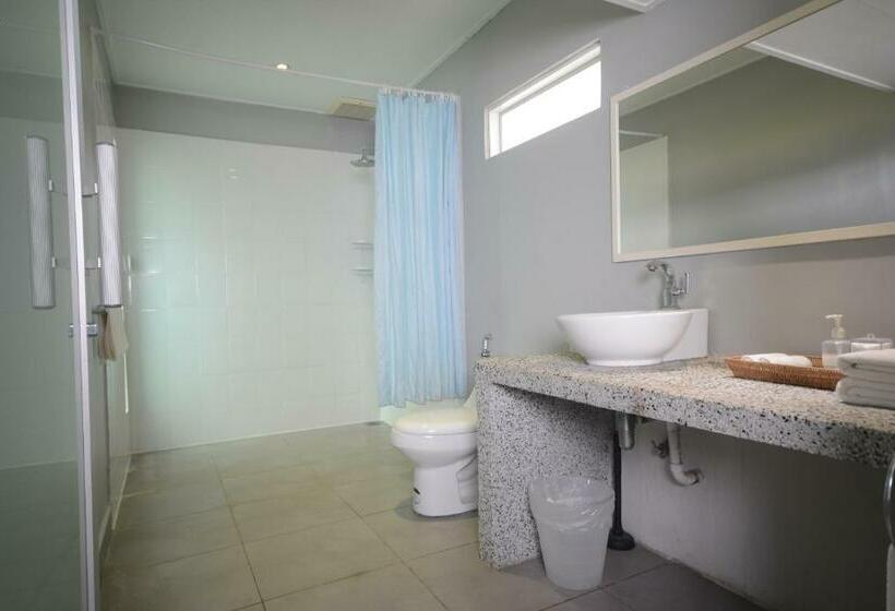 Номер Стандарт Адаптированный для Инвалидов, La Pari Pari