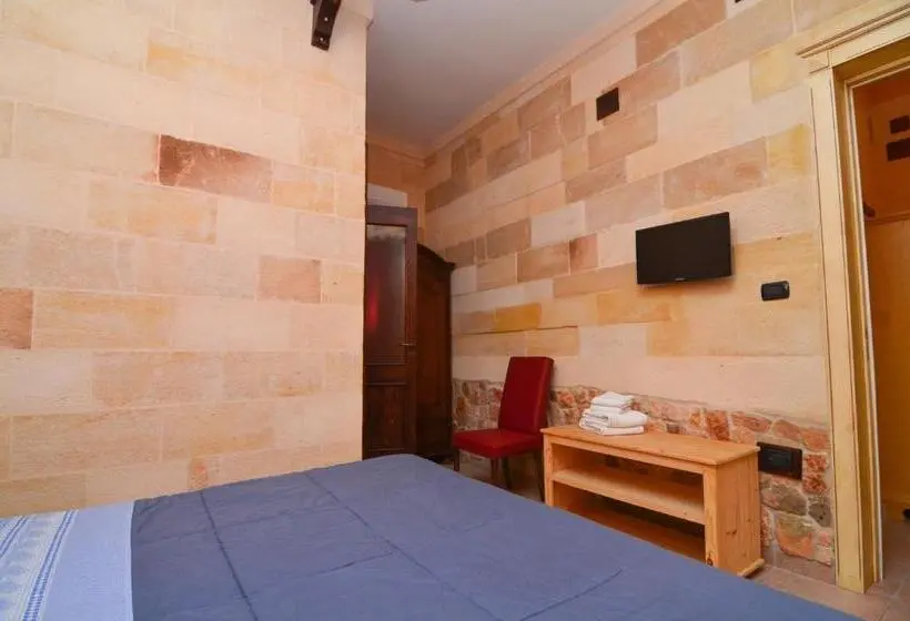 トリプルクラシックルーム, Bed And Breakfast Europa