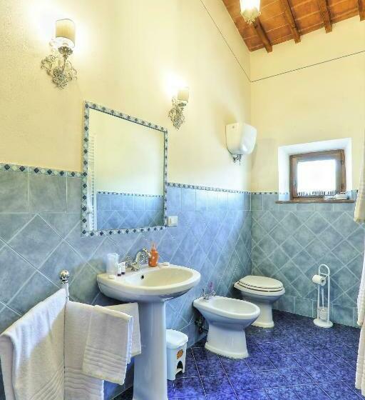 침실 3개 아파트, Terra Di Cortona