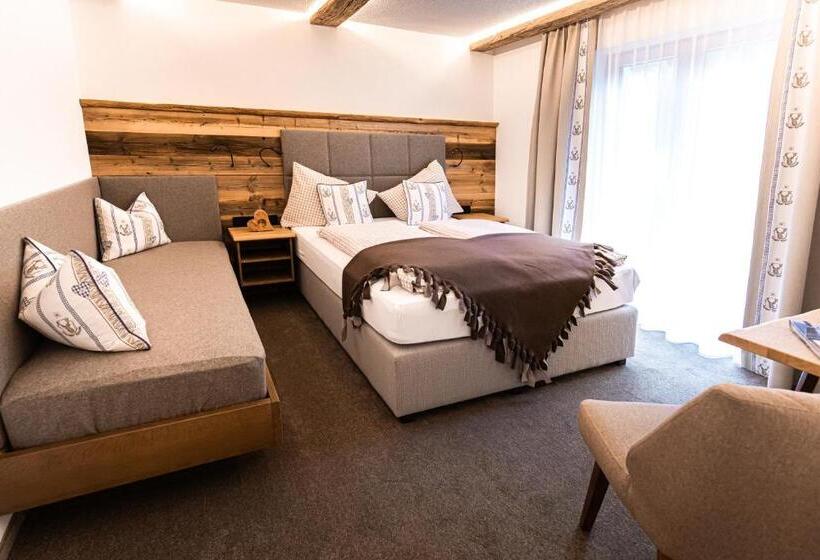 חדר סטנדרט לשלושה, Gästehaus Fellner