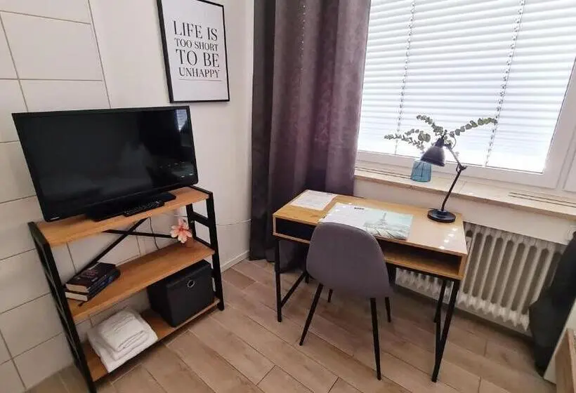 Standard Yhden Hengen Huone Jaettu Kylpyhuone, Horn Gästehaus