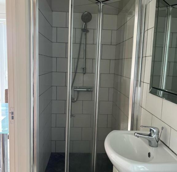 스탠다드 스튜디오 (테라스구비), Sacha Tourist Residence 1