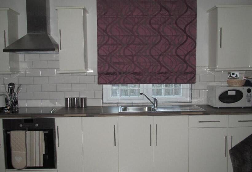 침실 1개 아파트, Sacha Tourist Residence 1