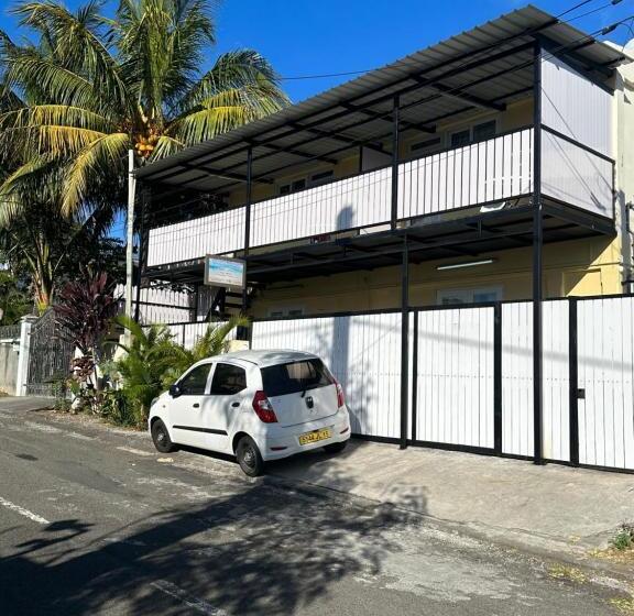 스탠다드 스튜디오 (테라스구비), Sacha Tourist Residence 1