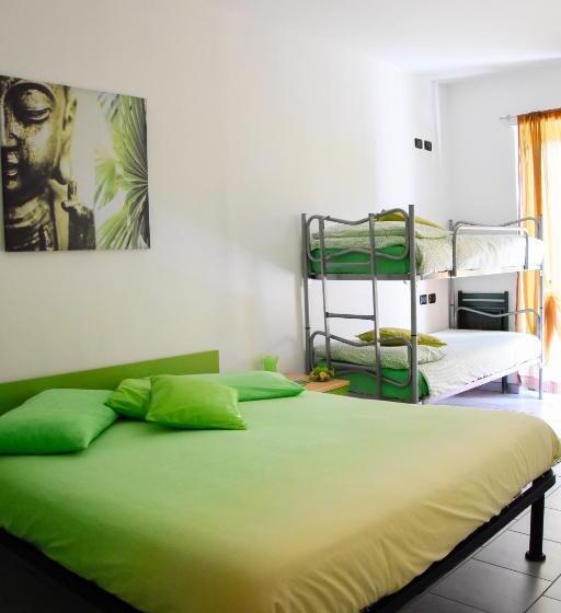 غرفة ديلوكس, B&b Zia Vivina