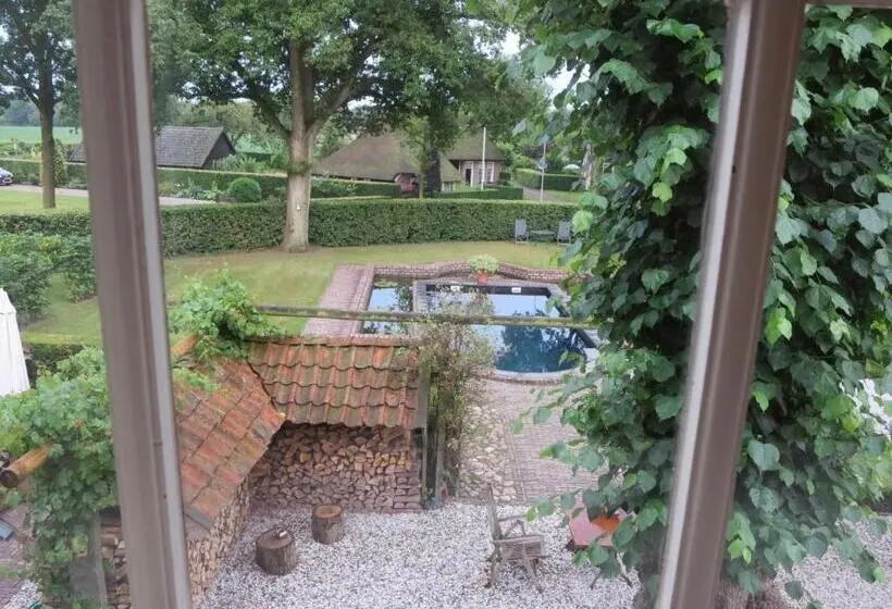 デラックスルーム, Hoeve De Eshof