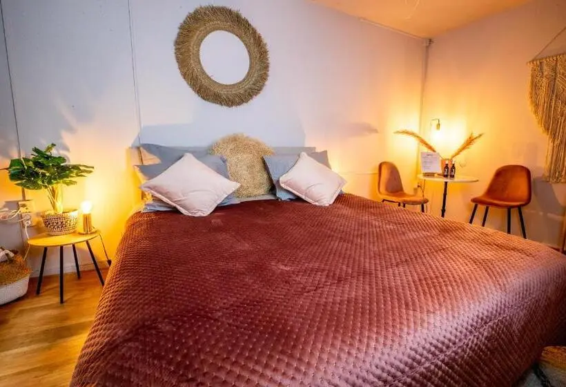デラックスルーム, Bambu Sleep Boutique