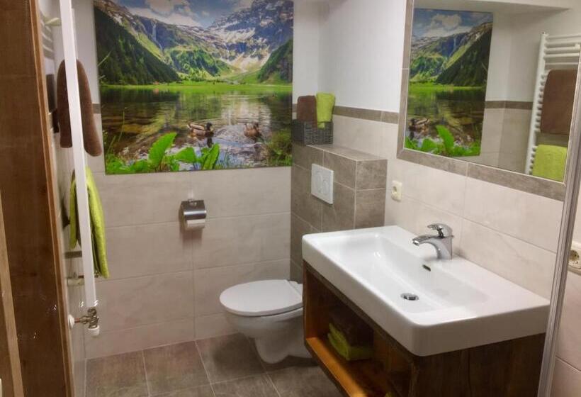 דירת חדר, Biobauernhof Kleinummerstall