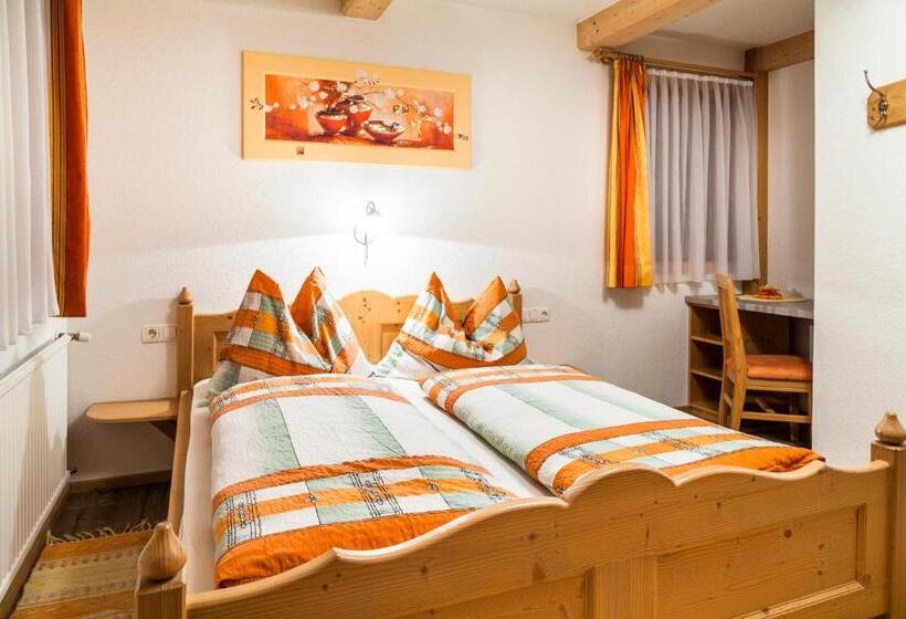 Номер Стандарт с Балконом, Biobauernhof Kleinummerstall