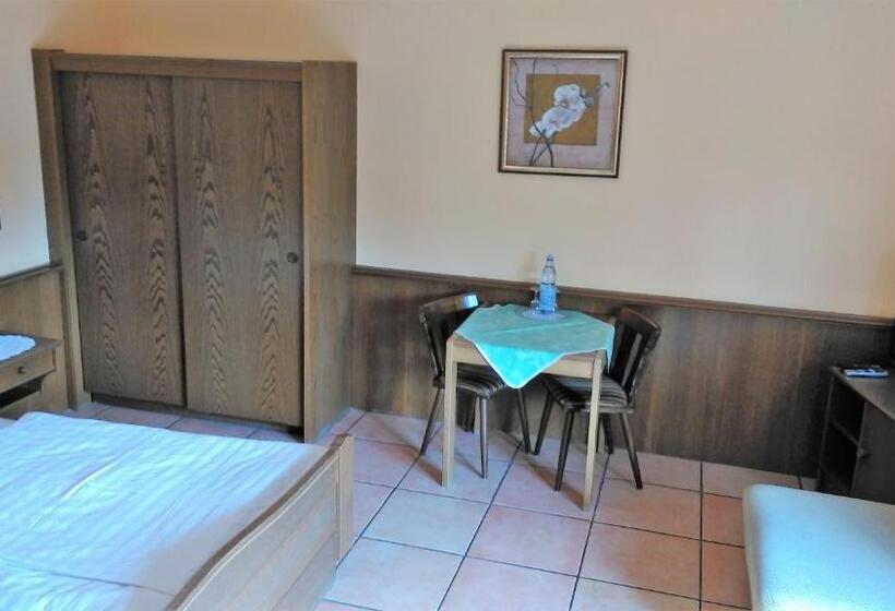 غرفة قياسية, Landhaus Im Kühlen Grunde Garni