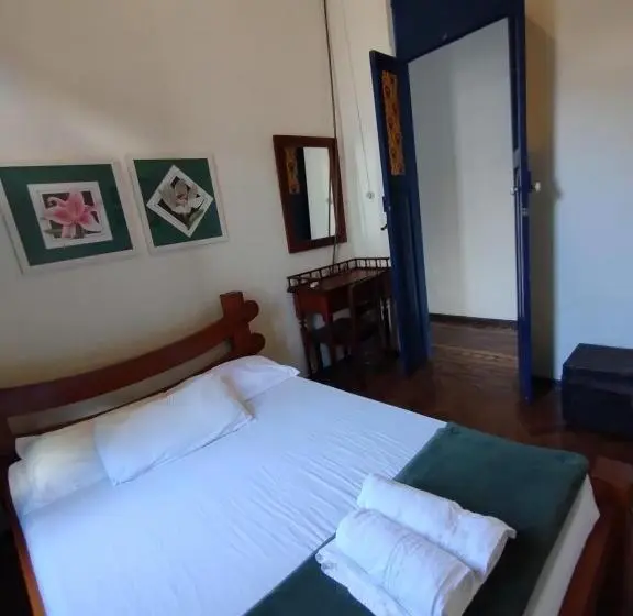 バス共有のスタンダードルーム, Pousada E Hostel Andarai