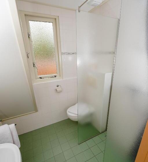 חדר בסיסי, Pension Westerburen