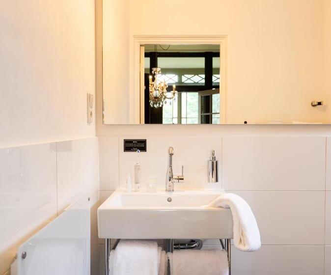 חדר סטנדרט, Boutique Hotel Villa Trompenberg