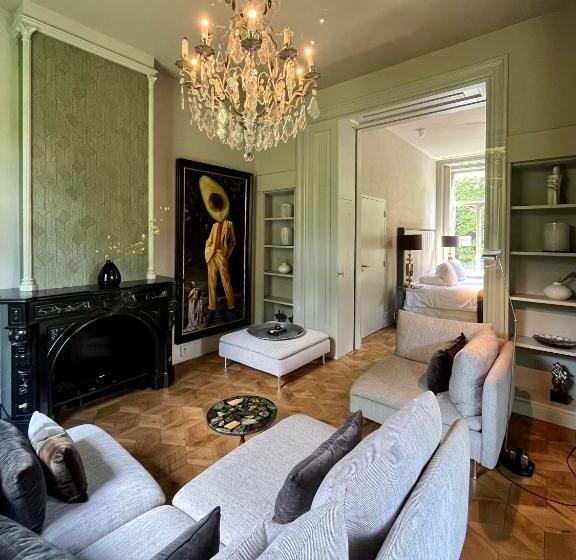 جناح سوبيريور, Boutique Hotel Villa Trompenberg