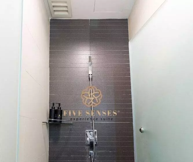 اتاق سوپریور, Dua Sentral Kuala Lumpur, Roam