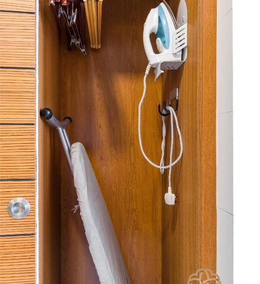 스위트, Dua Sentral Kuala Lumpur, Roam