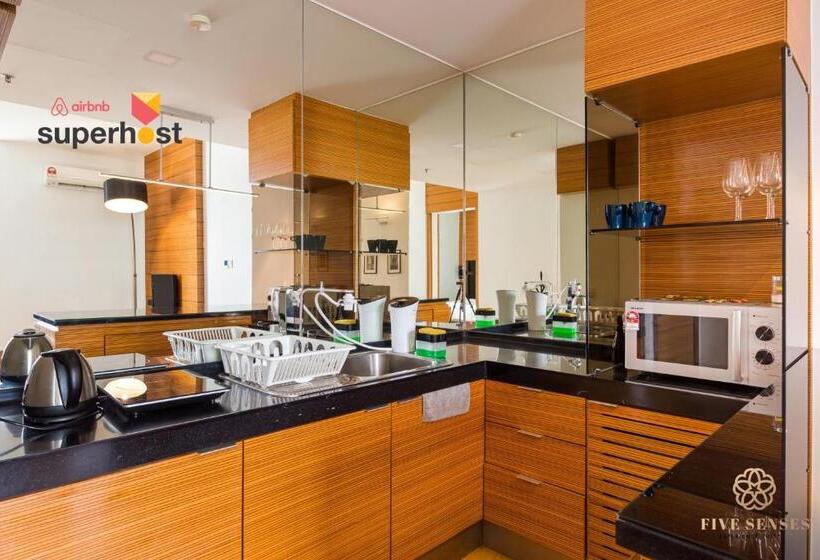 스위트 킹사이즈 침대, Dua Sentral Kuala Lumpur, Roam