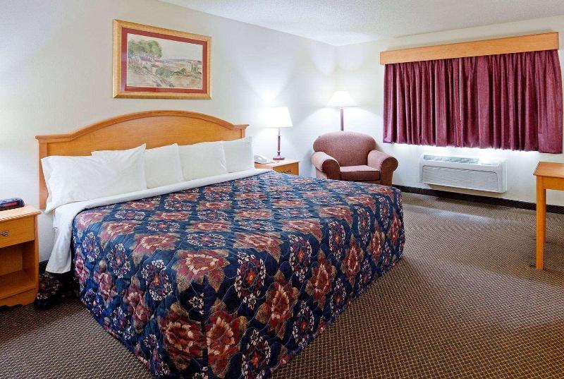 غرفة قياسية سرير كينج, Americinn By Wyndham Silver City