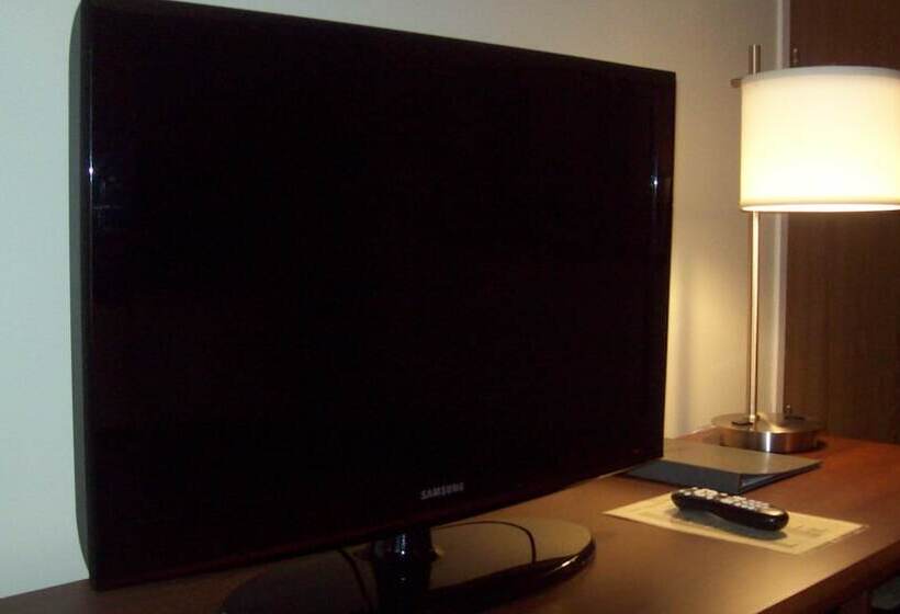 غرفه قياسيه سريرين مزدوجين, Americinn By Wyndham Silver City