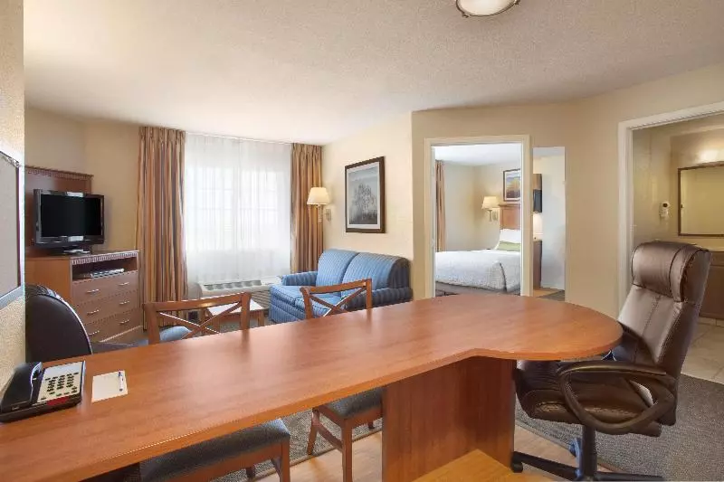 身障者適用スイートルーム, Candlewood Suites Yuma, An Ihg