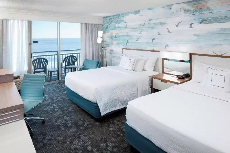 オーシャンビュースタンダードルームバルコニー付き, Courtyard Virginia Beach Oceanfront/north 37th Street