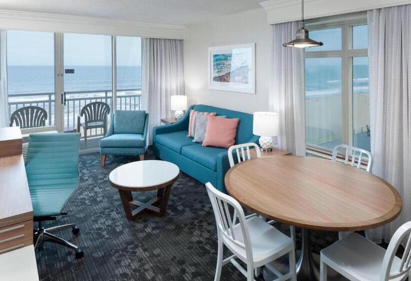 带大床的套房, Courtyard Virginia Beach Oceanfront/north 37th Street