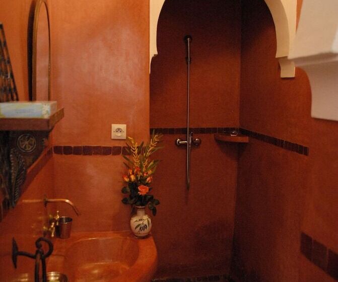 Chambre Standard, Dar Zemrane