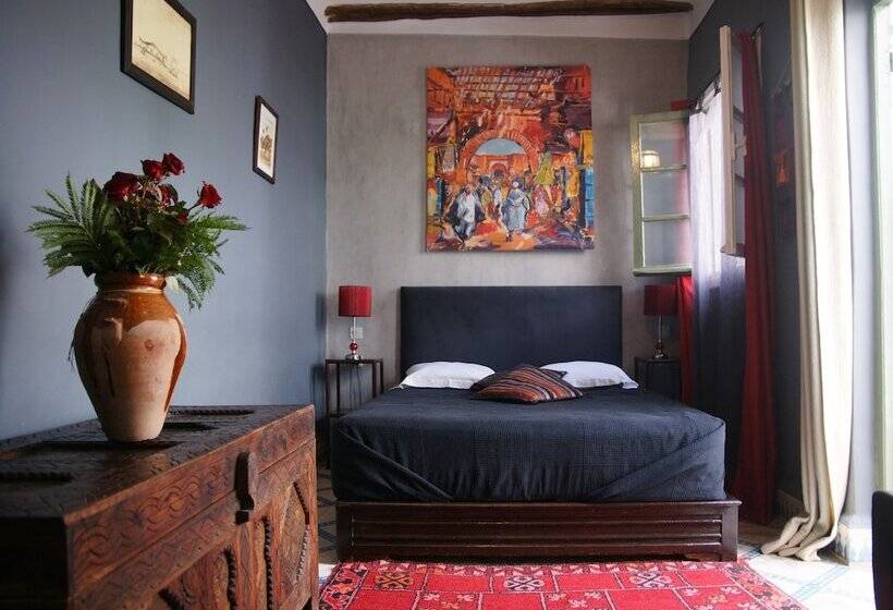 Chambre Triple Supérieure, Dar Zemrane