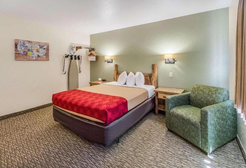 身障者適用スタンダードルーム, Econo Lodge, Downtown Custer Near Custer State Park And Mt Rushmore
