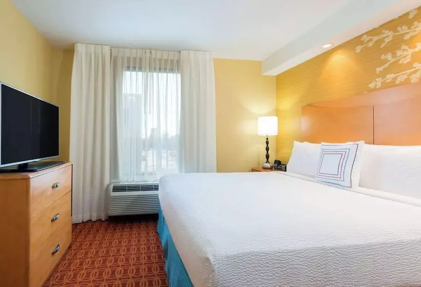 身障者適用スイートルーム, Fairfield Inn & Suites Louisville Downtown